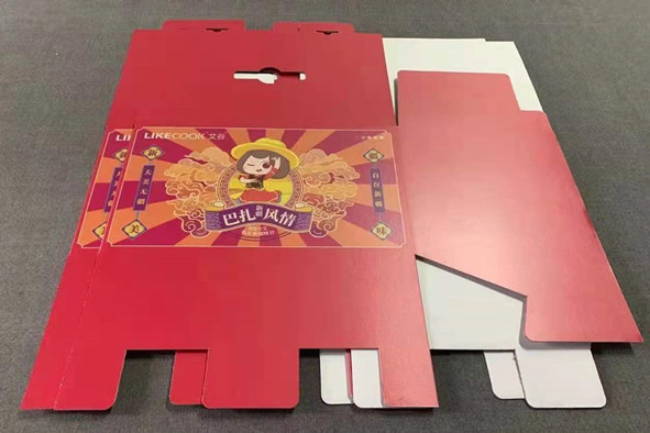 南京包装纸箱厂定制具有巴扎风情风格彩色纸盒(图1)