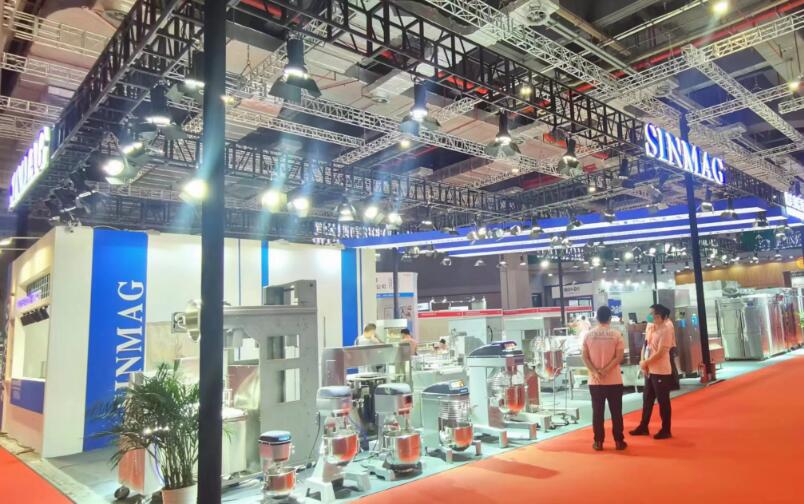 南京展厅搭建公司设计新麦机械企业参会展台(图1)